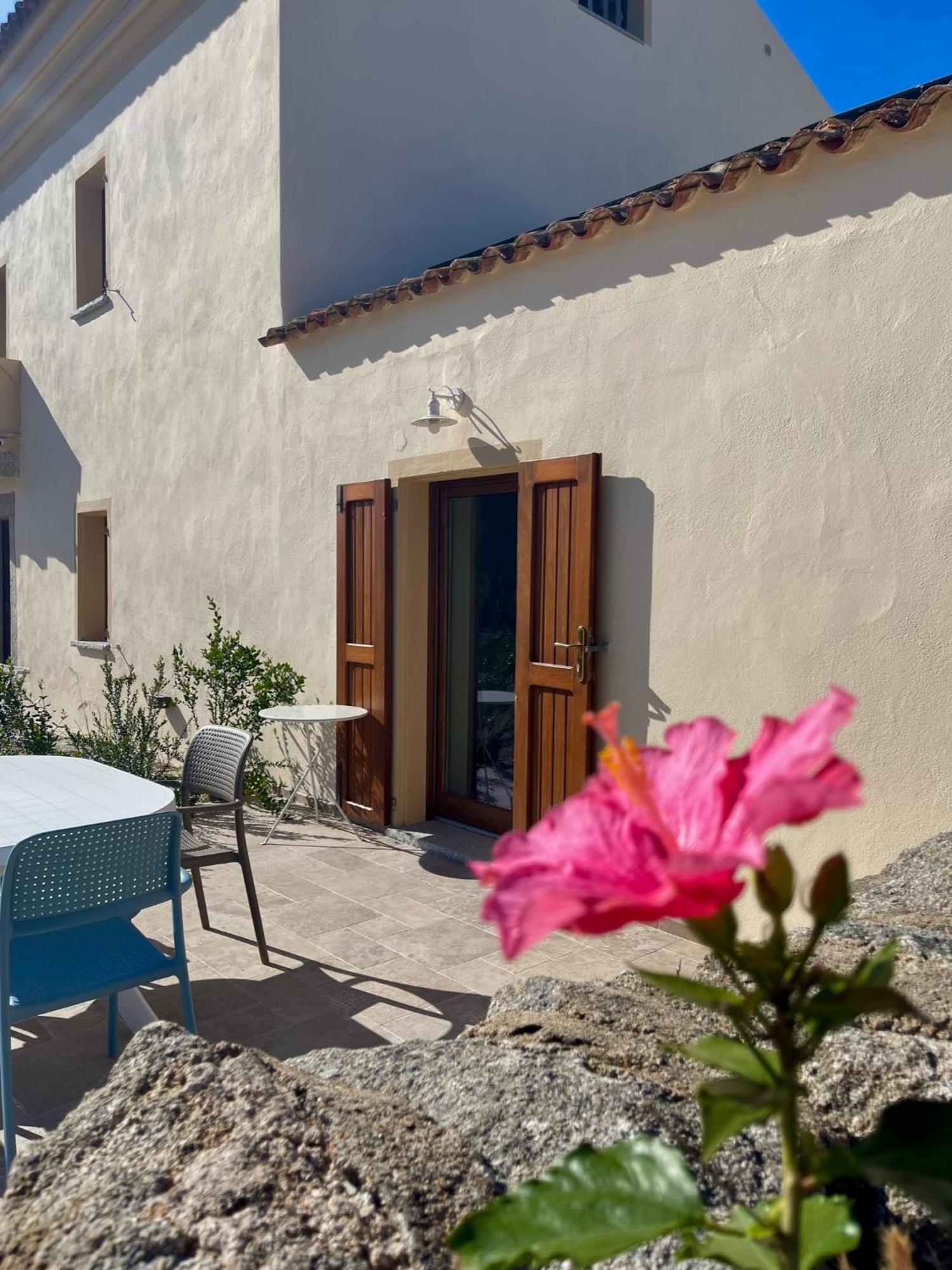 Gasthaus Stazzu Nuraghe Mannucciu Rena Majore Exterior foto